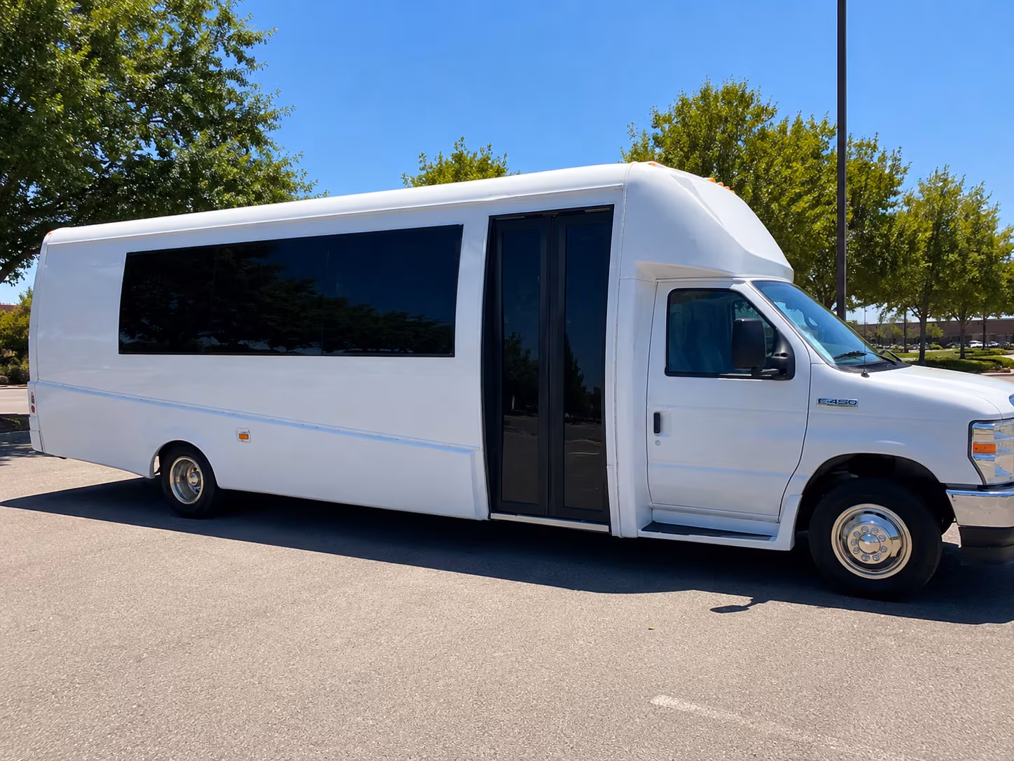 Fort Lee Birthday, Sweet 16, & Quinceañera Transportation party bus interior