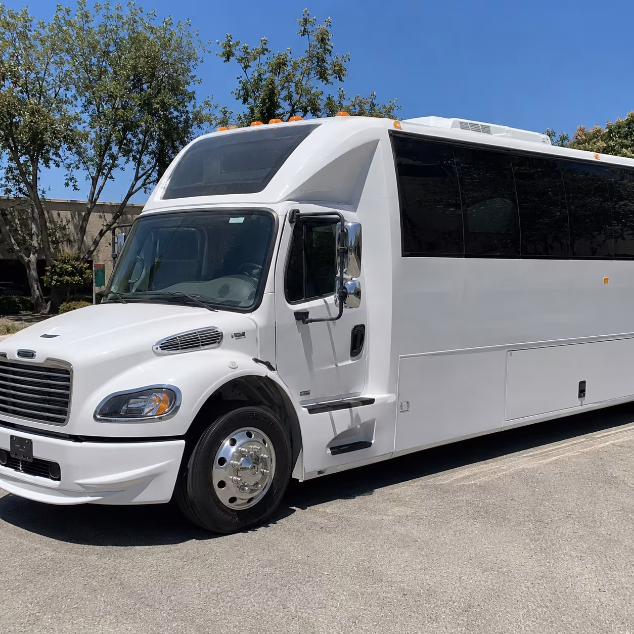Fort Lee Winery Tour & Pub Crawl Transportation party bus exterior
