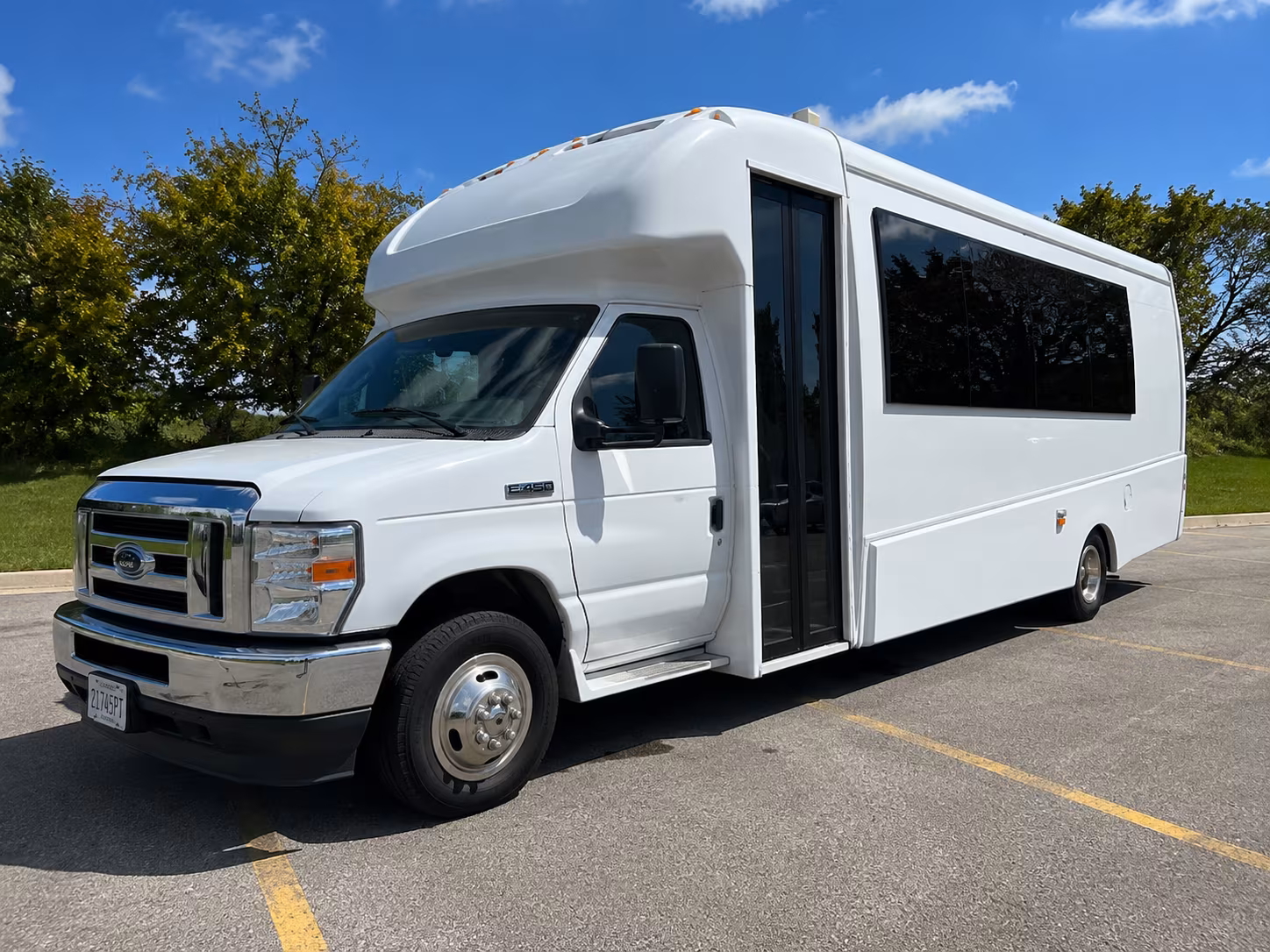 Union City Birthday, Sweet 16, & Quinceañera Party Bus Rentals